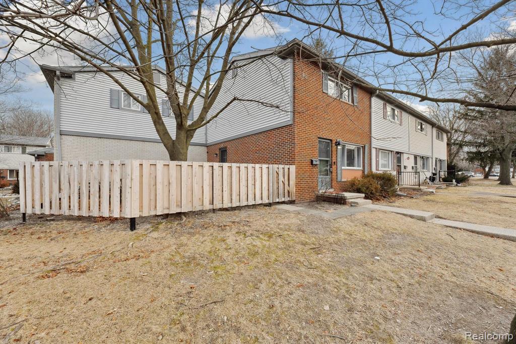 3063 Williamsburg Road, Ann Arbor, MI 48108 — Photo 2