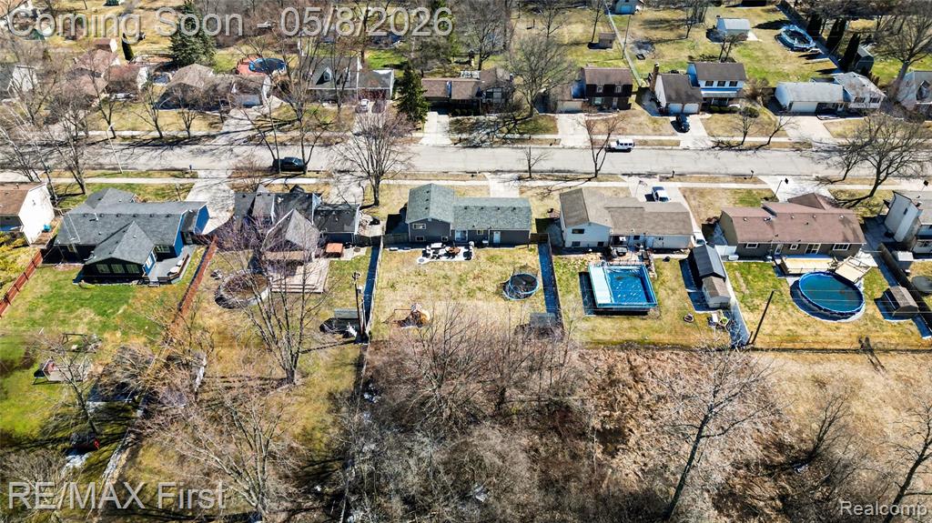 690 Montana Street, Marysville, MI 48040 — Photo 34