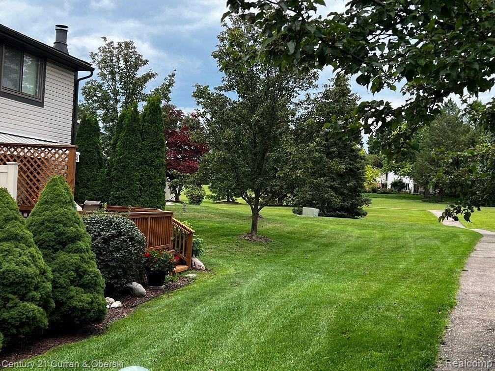 1194 CONCORD Court, Northville, MI 48167 — Photo 32