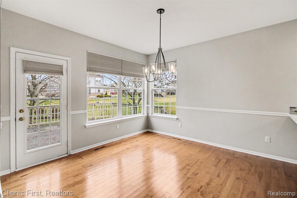 57677 Dakota Drive, New Hudson, MI 48165 — Photo 6