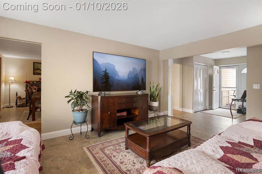 2443 Carriage Way, Ypsilanti, MI 48197 — Photo 5