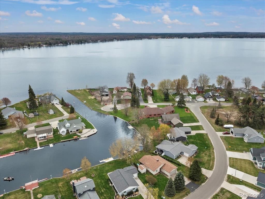 131 Bryan J Drive, Houghton Lake, MI 48629 — Photo 50
