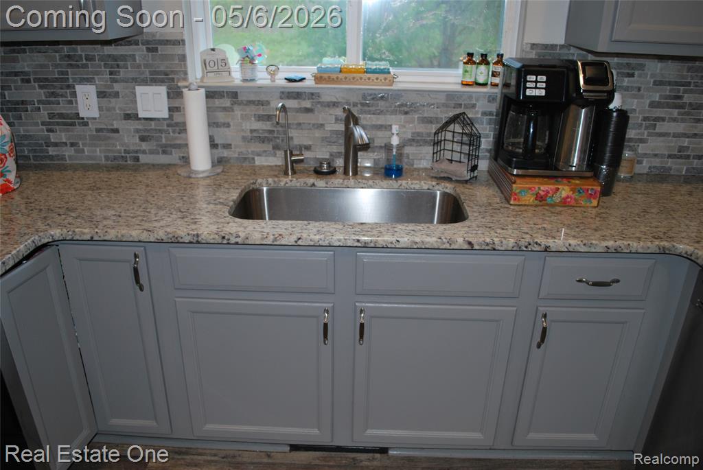 42998 Bradley Drive, Van Buren, MI 48111 — Photo 14