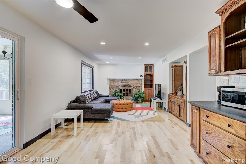 41490 Hanford Road, Canton, MI 48187 — Photo 16