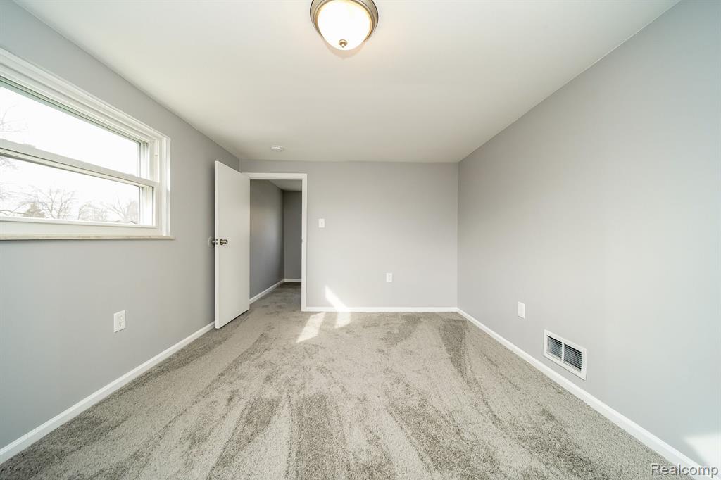 5943 FELLRATH Street, Taylor, MI 48180 — Photo 64