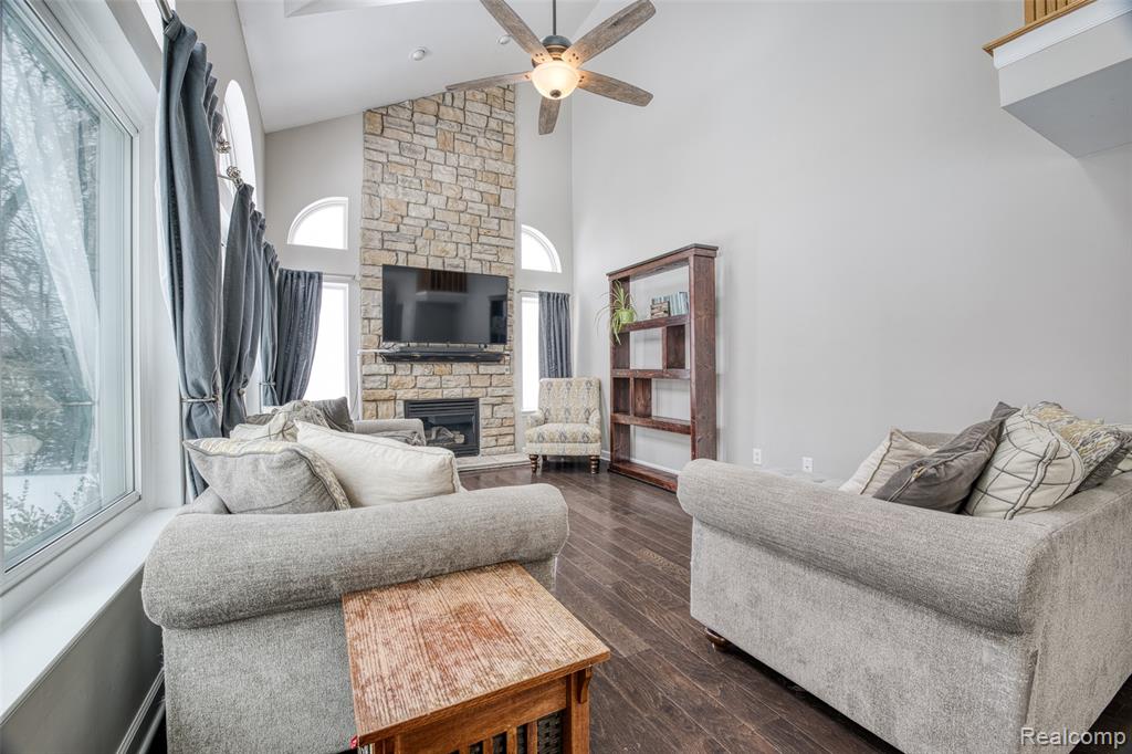 1564 Chelsea Circle, Howell, MI 48843 — Photo 17