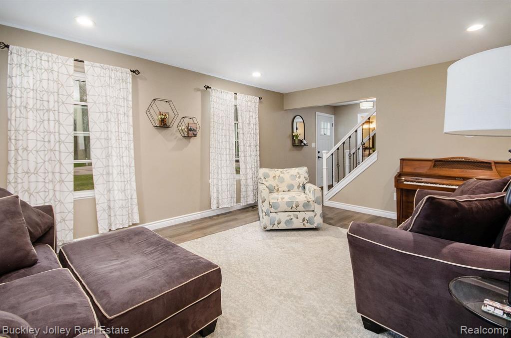 5178 FOREST VIEW Court, Brighton, MI 48116 — Photo 16