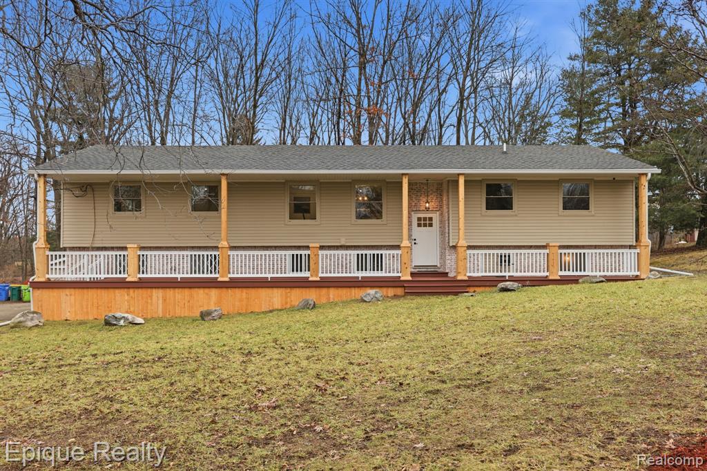 4563 Clifford Road, Brighton, MI 48116 — Photo 41
