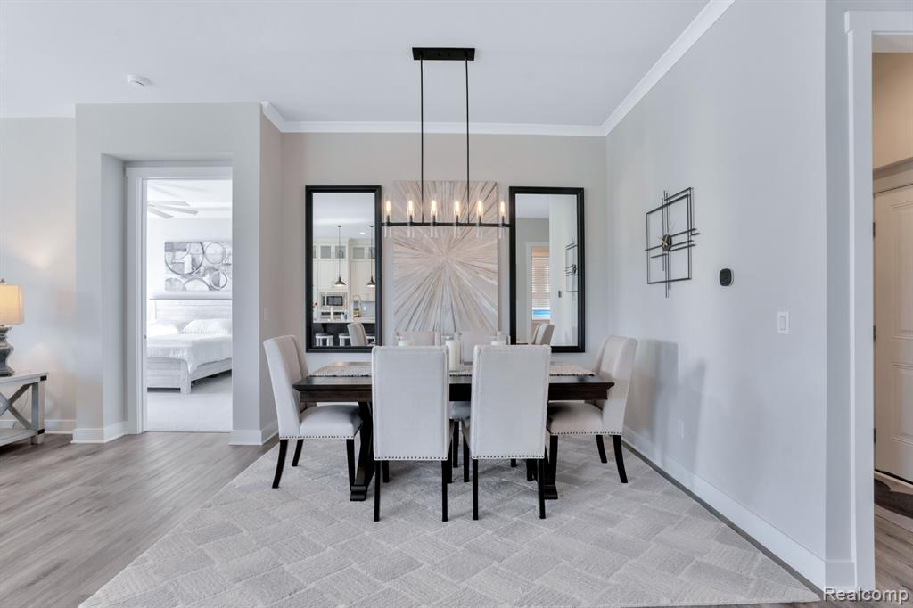 5557 HELMSDALE Boulevard, West Bloomfield, MI — Photo 15