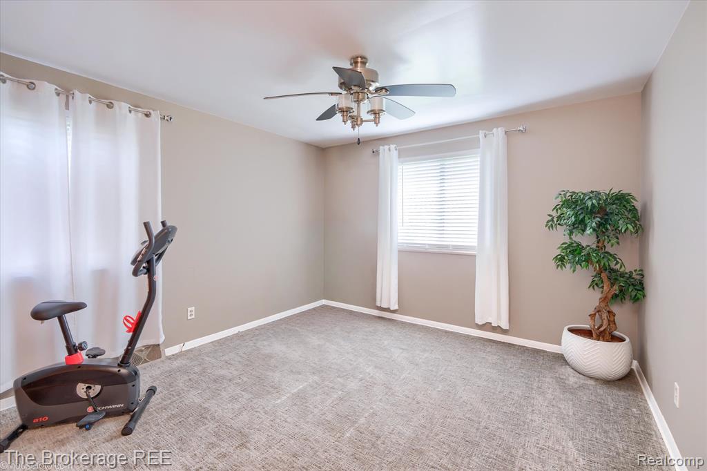 9223 Lapeer Road, Davison, MI 48423 — Photo 45