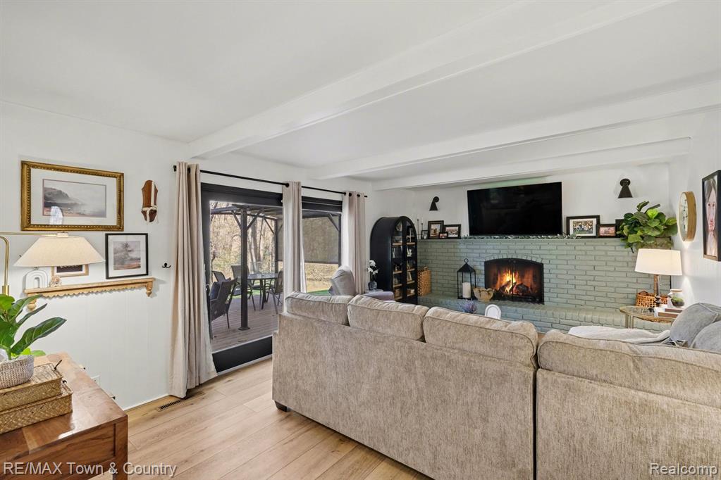 3423 Longview Drive, Flushing, MI 48433 — Photo 6