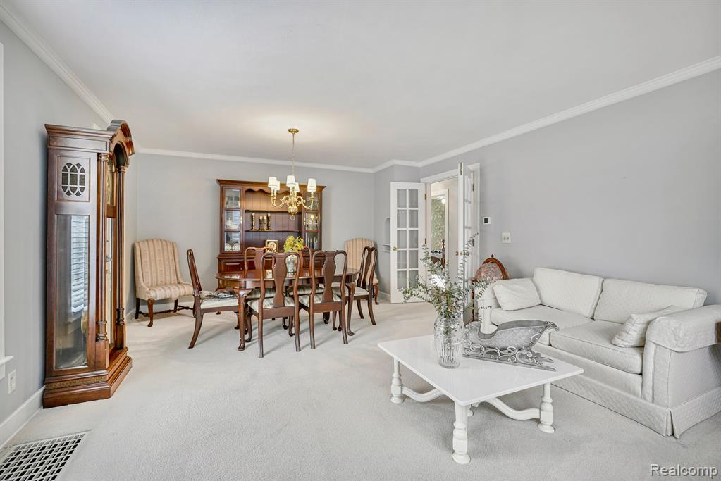 4304 Lapeer Road, Burton, MI 48509 — Photo 12