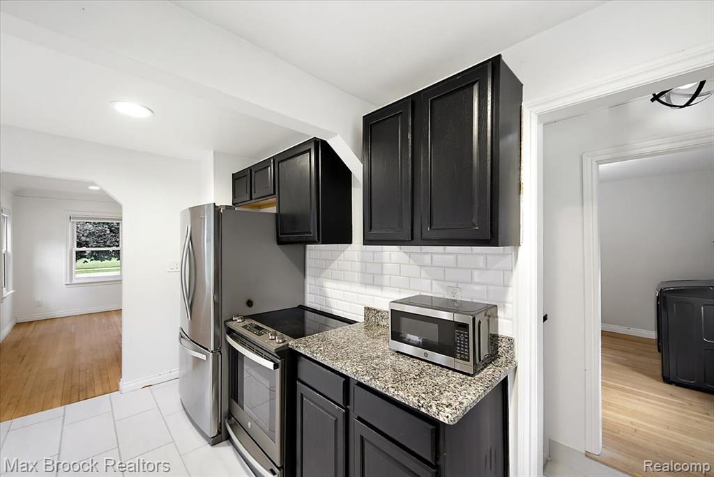 48023 Rex Street, Utica, MI 48317 — Photo 12