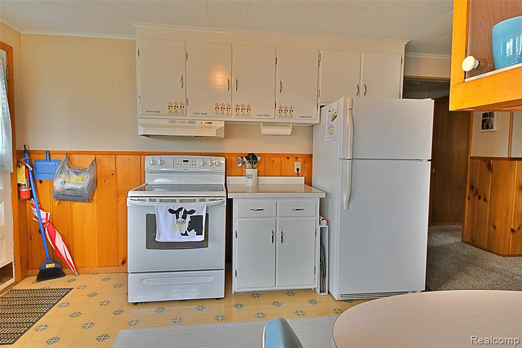 8834 Iroquois Trail, St. Helen, MI 48656 — Photo 7