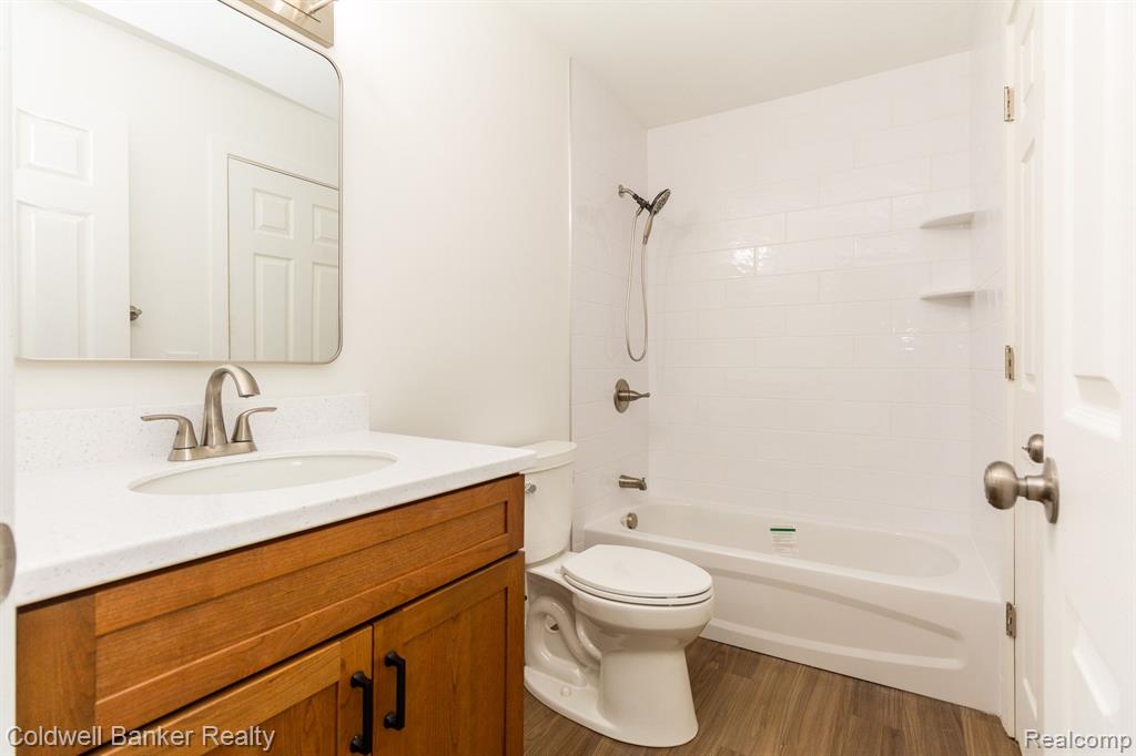 23793 STONEHENGE, Novi, MI — Photo 23