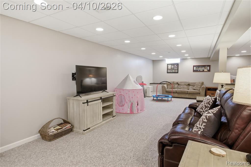 56891 Aberdeen Drive, Shelby Twp, MI 48316 — Photo 38