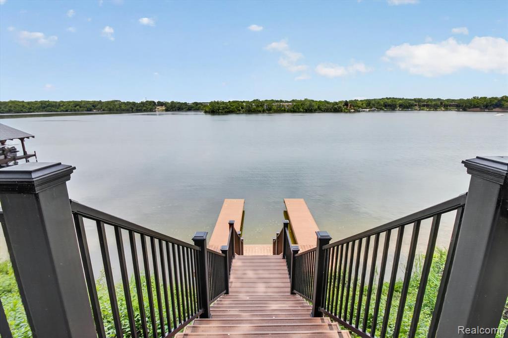 49271 Laguna Drive, Van Buren, MI 48111 — Photo 65