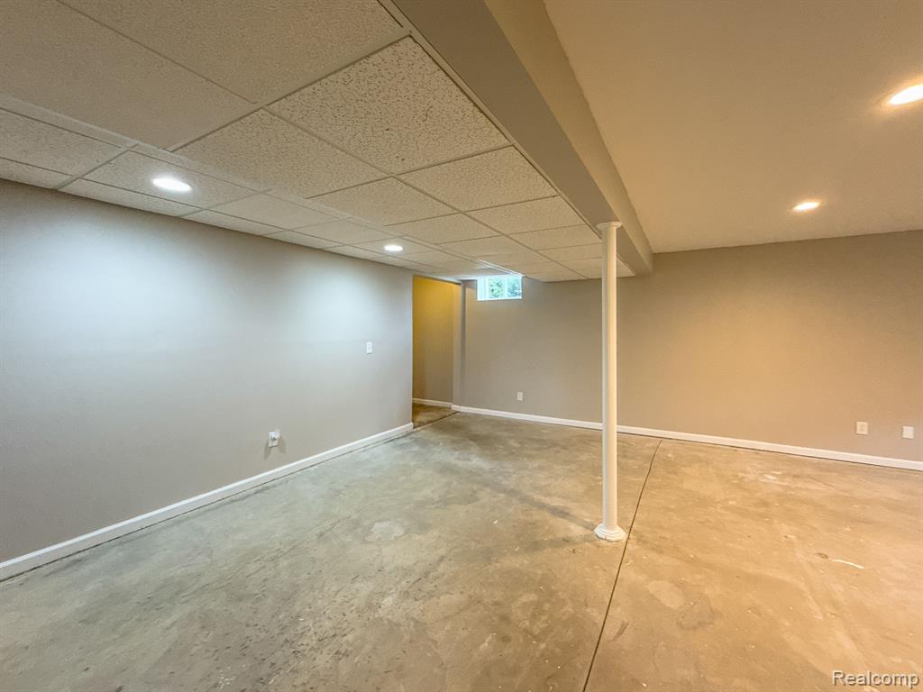 6310 MAPLE Avenue, Swartz Creek, MI 48473 — Photo 40