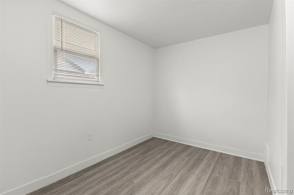 36850 Perry Street, Romulus, MI 48174 — Photo 20