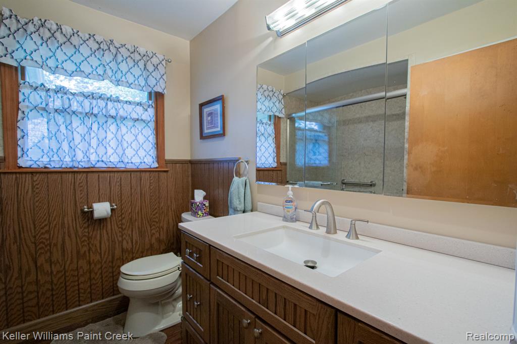 8336 Timberline Drive, Shelby Twp, MI 48316 — Photo 15