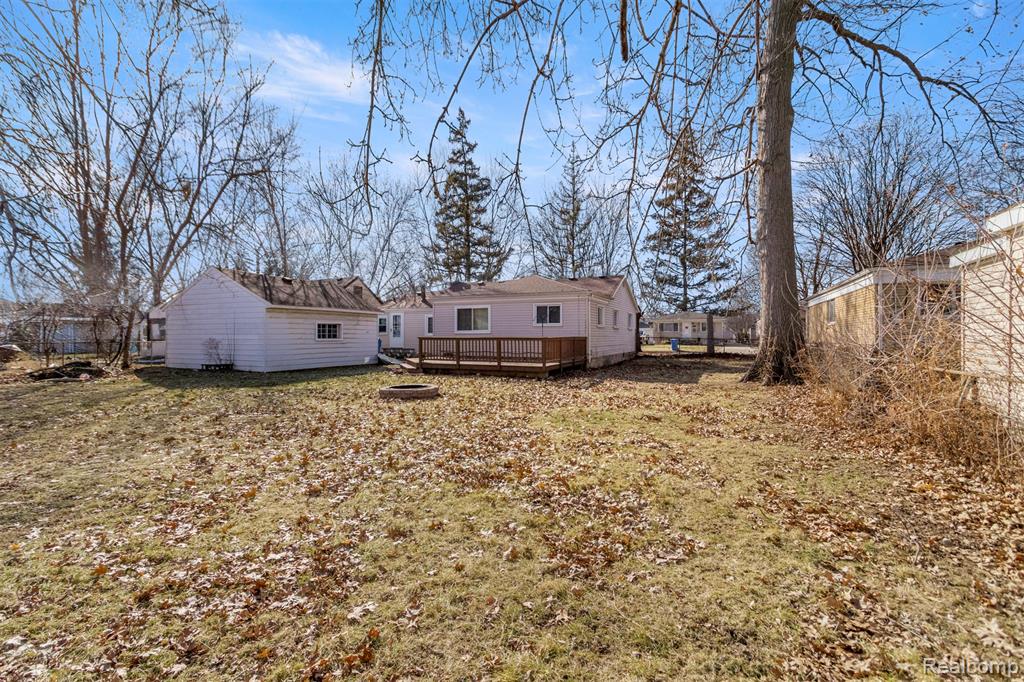 4417 Bedford Street, Dearborn Heights, MI 48125 — Photo 31