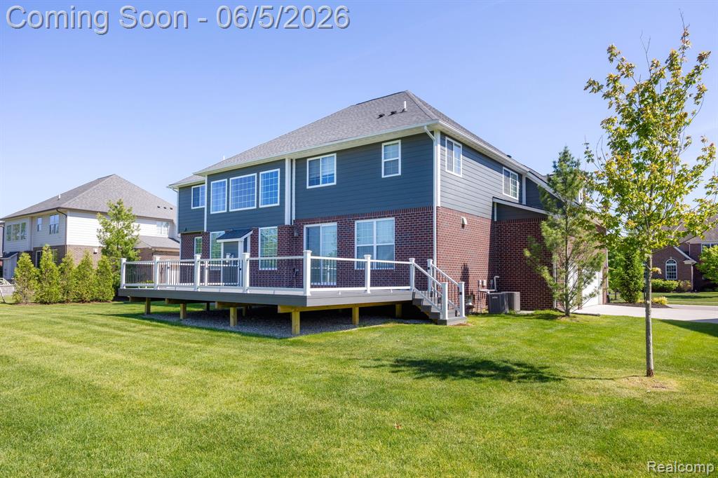 57558 Stoneleigh Drive, South Lyon, MI 48178 — Photo 8