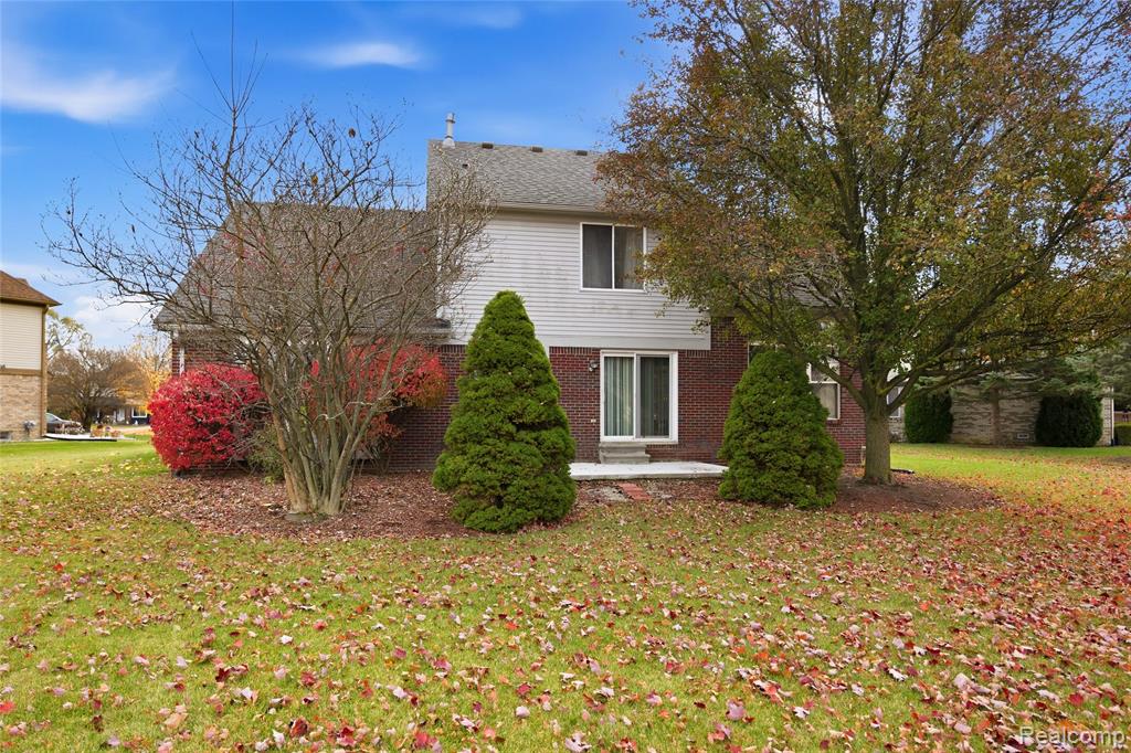 42453 Willsharon Street, Sterling Heights, MI 48314 — Photo 35