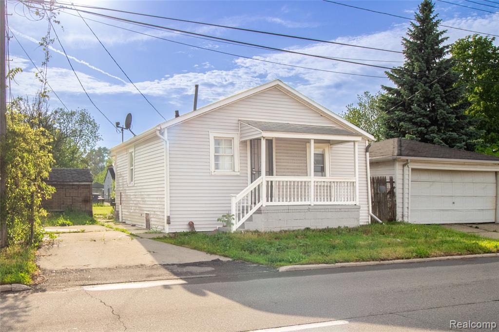 6444 Ashton Avenue, Detroit, MI 48228 — Photo 2