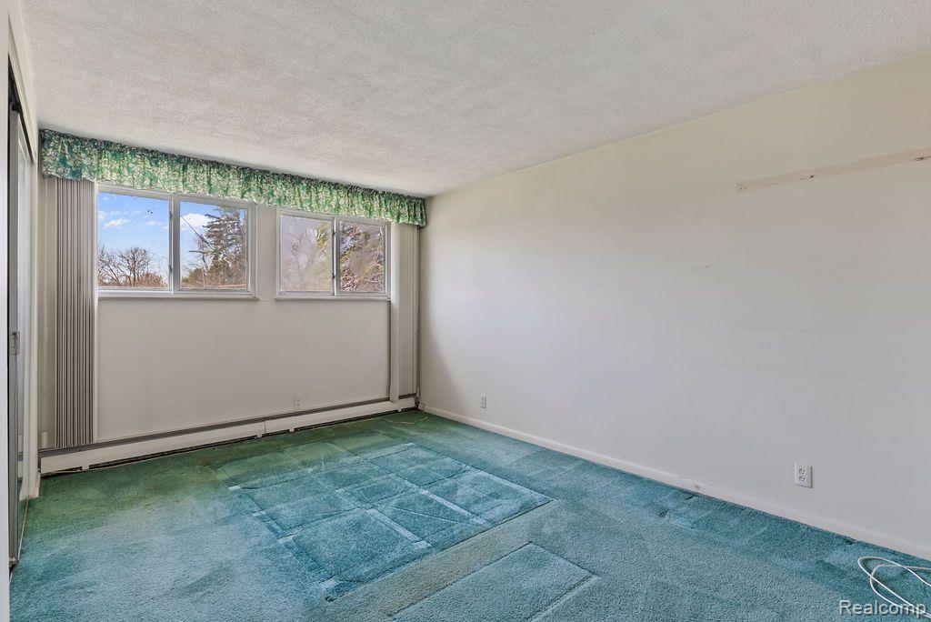 4302 ESTA Drive, Flint, MI 48506 — Photo 17