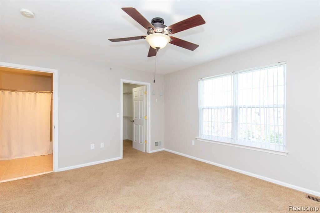 475 CHERRY ORCHARD Road, Canton, MI 48188 — Photo 26