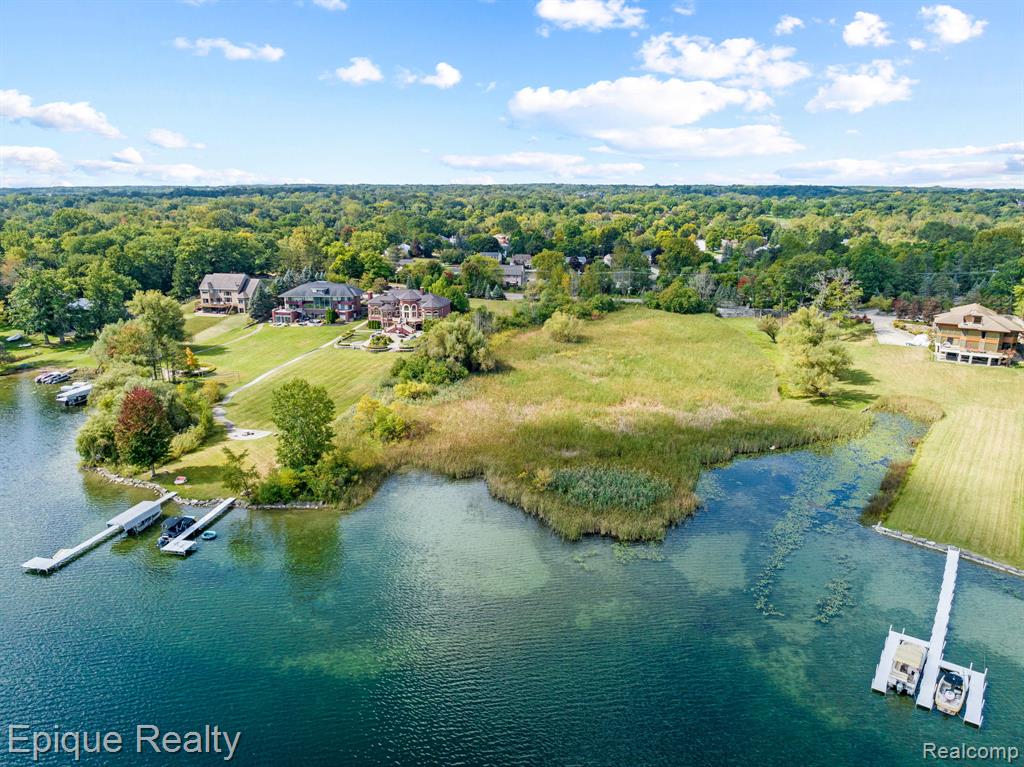 5375 Middlebelt Road, West Bloomfield, MI 48323 — Photo 15