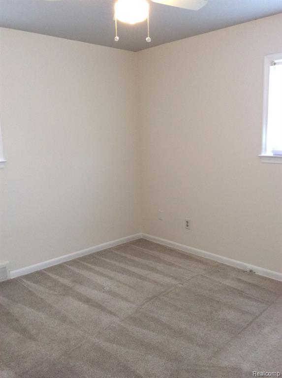 603 HIGHLAND Avenue N, Lincoln Park, MI 48146 — Photo 8