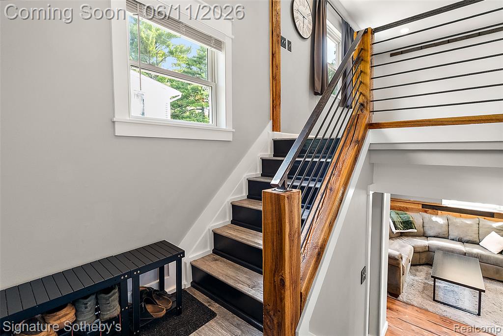 954 Panorama Drive, Milford, MI 48381 — Photo 4