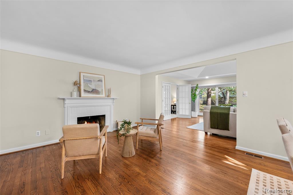 408 Orchard View Drive, Royal Oak, MI 48073 — Photo 10