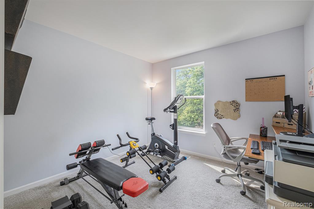 894 Canyon Creek Drive, Holly, MI 48442 — Photo 21