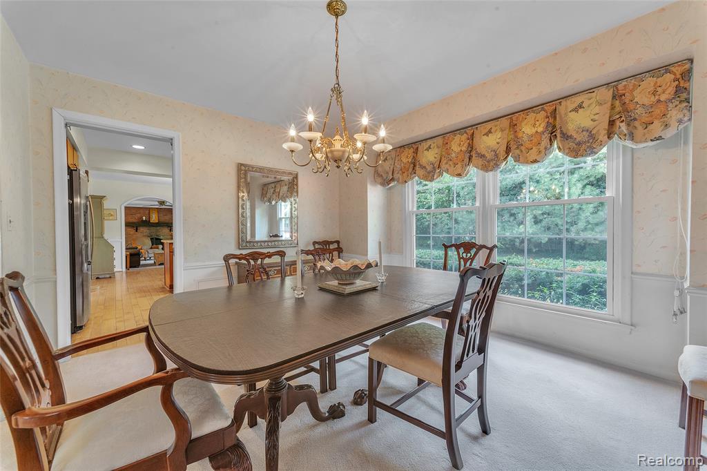 687 Foxhall Road, Bloomfield Hills, MI 48304 — Photo 7