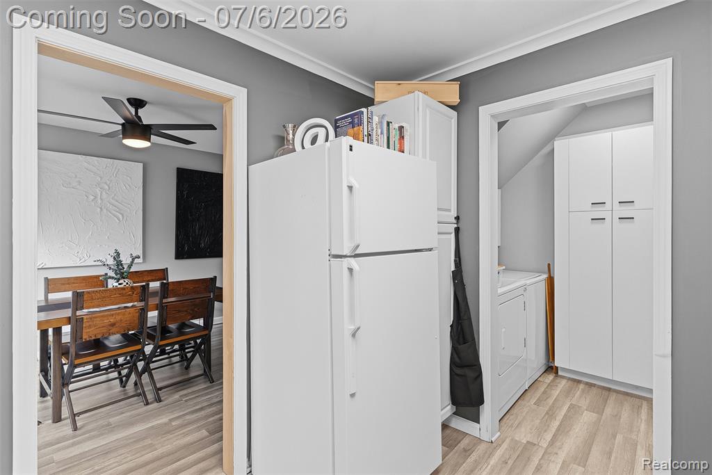 906 E Kearsley Street, Flint, MI 48503 — Photo 15