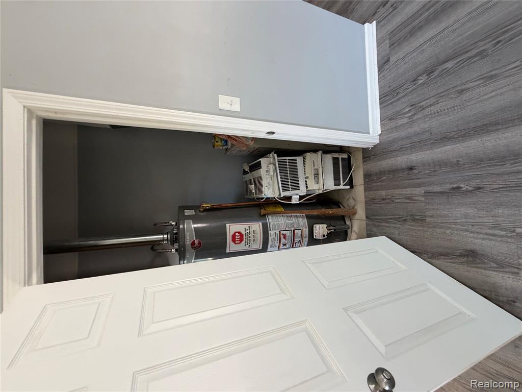 5924 Katherine Street, Taylor, MI — Photo 11