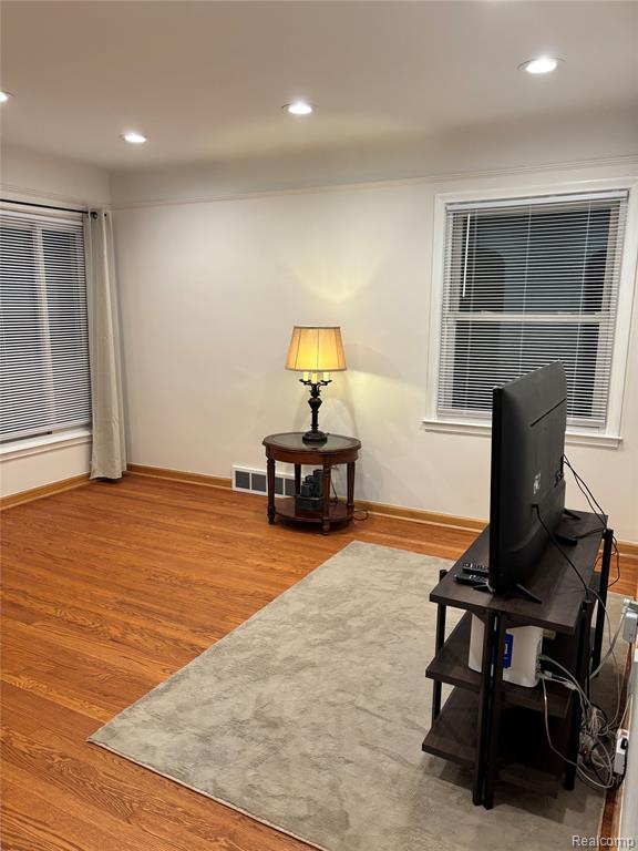 9990 Appleton, Redford, MI 48239 — Photo 6