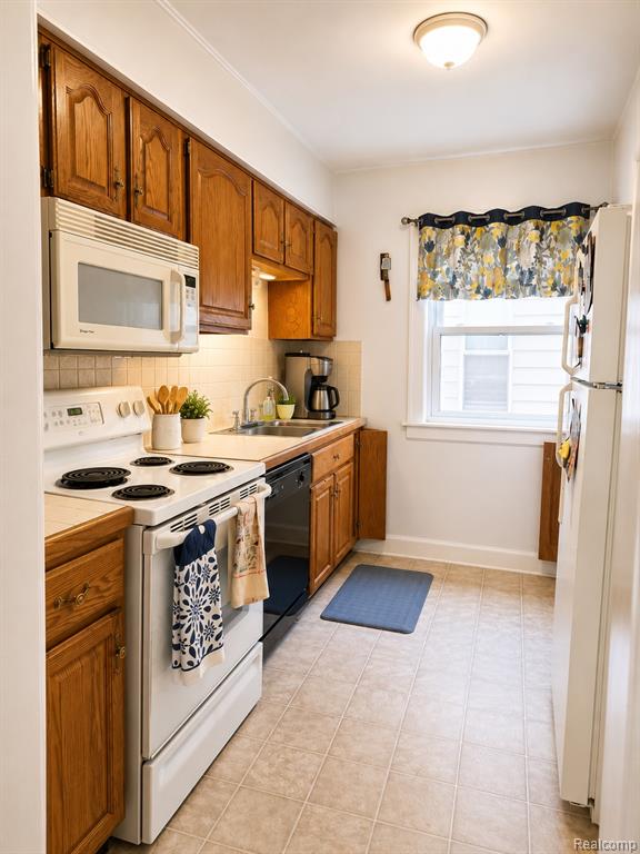 903 E 3rd Street E, Royal Oak, MI 48067 — Photo 7