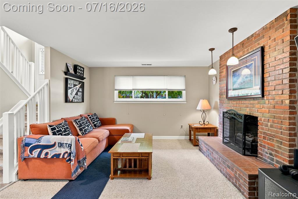4731 Pare Lane, Trenton, MI 48183 — Photo 19