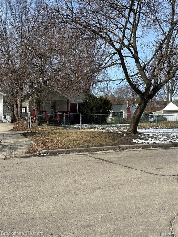 82 Earlmoor Boulevard, Pontiac, MI 48341 — Photo 3