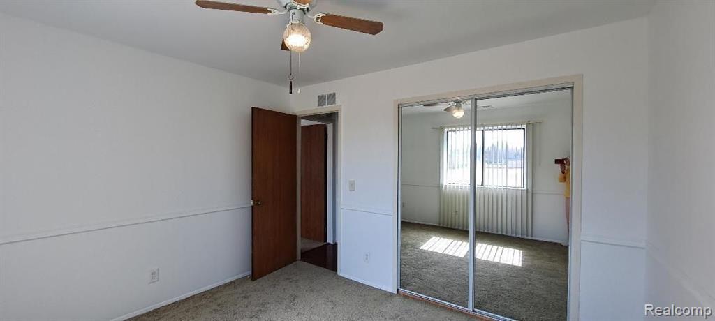 4672 E 10 MILE Road E, Warren, MI 48091 — Photo 14
