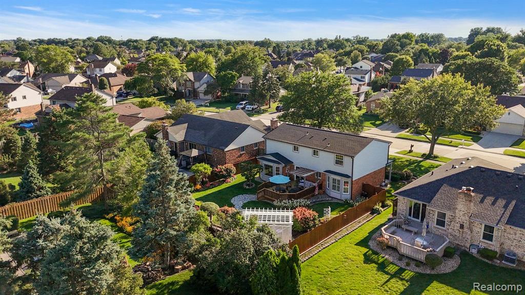 44304 Pentwater Drive, Clinton Twp, MI 48038 — Photo 17