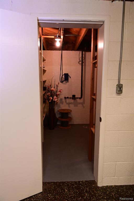 4160 MONTGOMERY Drive, Shelby Twp, MI 48316 — Photo 6