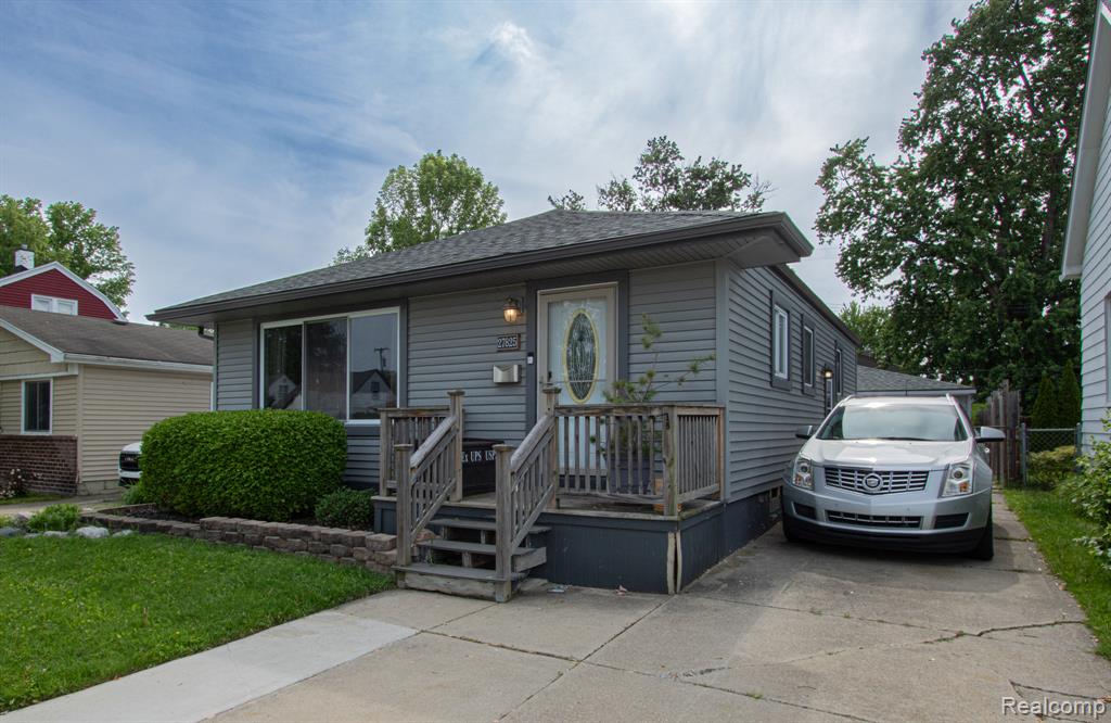 27825 Garfield Street, Roseville, MI 48066 — Photo 2