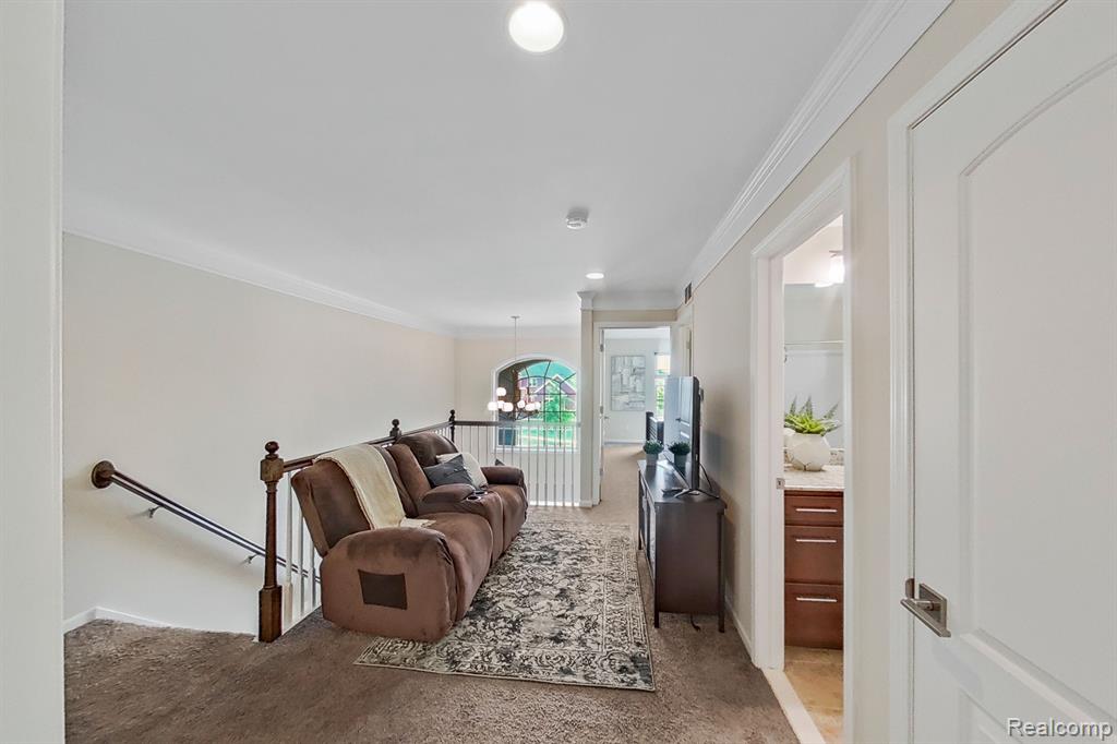 50736 SEVILLA Circle, Novi, MI — Photo 32