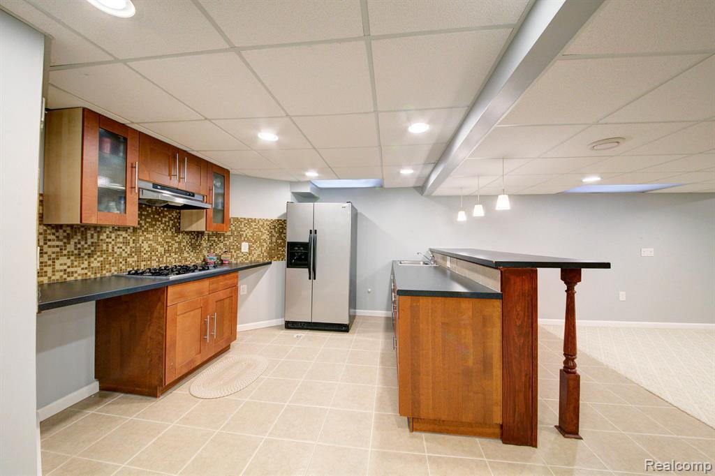 49169 Founders Court, Canton, MI 48187 — Photo 45