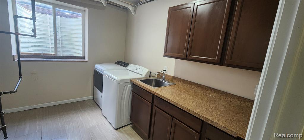 42849 Saint James Court, Sterling Heights, MI 48314 — Photo 47
