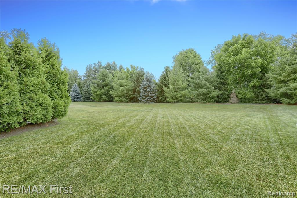 62868 Franklin Park Drive, Washington, MI — Photo 36